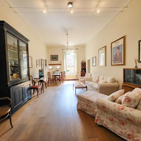 דירה Le Antiche Scale 9