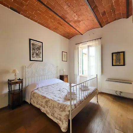 Le Antiche Scale 9 Lucca